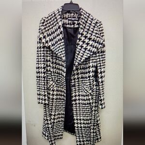 Karl Lagerfeld Women's Black White Houndstooth Wool Belted Coat-EUC